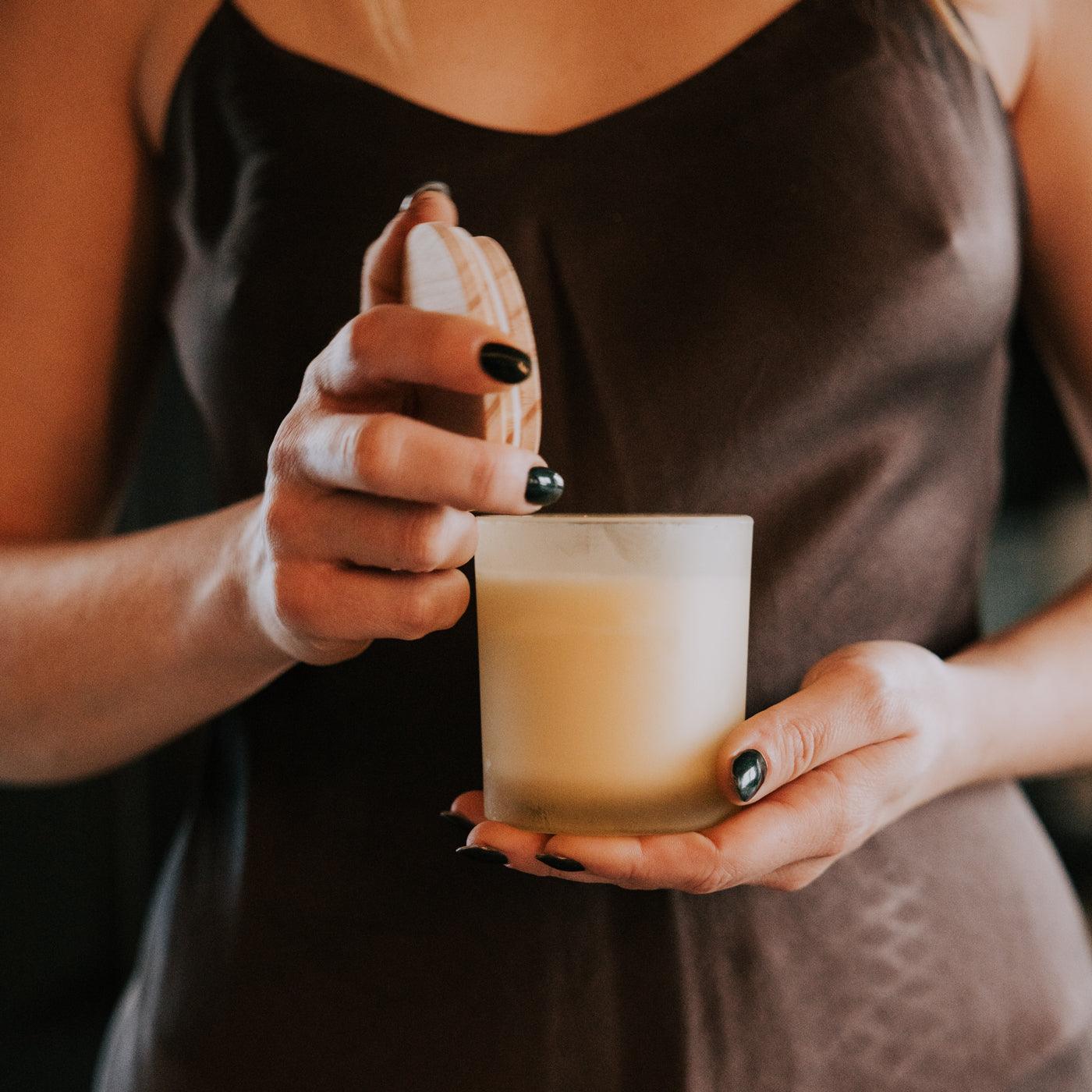 Vegane Bio-Duftkerze "Moin Moin" mit Echtholzdeckel von 7Tea® - 7Tea®