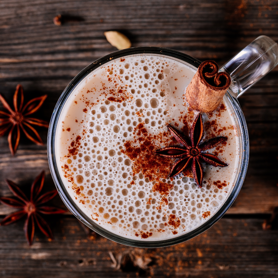Chai Latte selber machen: Würziger Teegenuss für Herbsttage