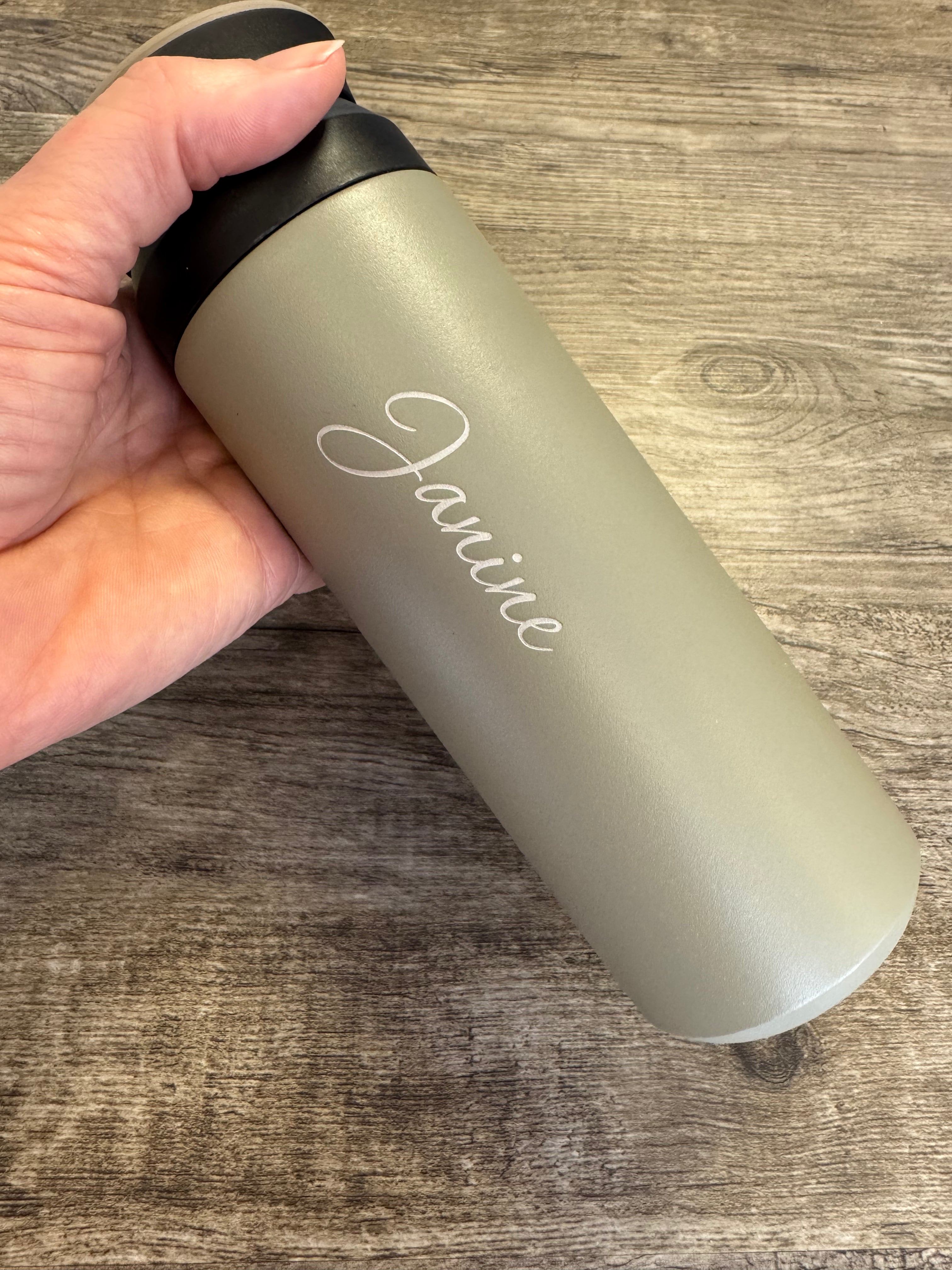 Traveller Becher L -Individual